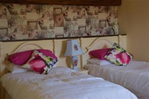 Gite Genetou gîte à louer Saint-Denis-de-Jouhet