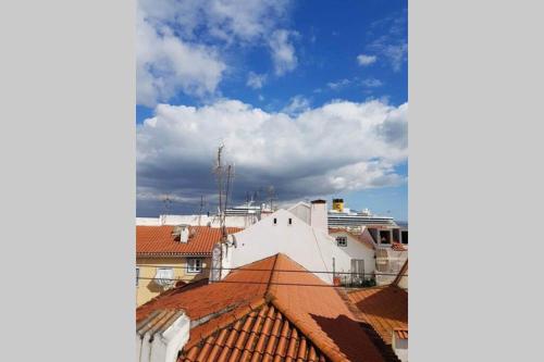 InLoveApartments - Window To Heaven, Lisbon
