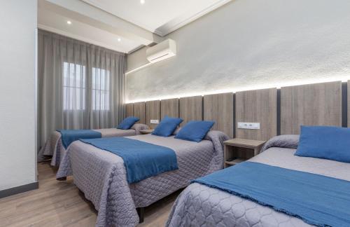 Hostal María Luisa - image 14