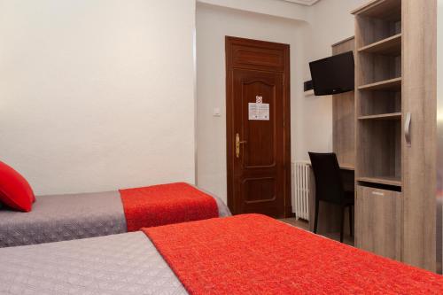 Triple Room image 10