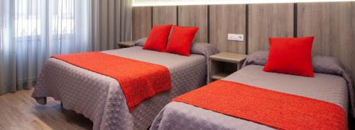 Hostal María Luisa - image 12