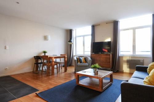 Cosy flat at the heart of Old Lille close to stations - Welkeys - Location saisonnière - Lille