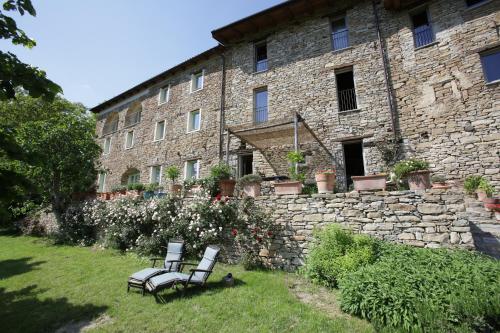 Casa Lunetta, Langhe & Art gîte à louer Castelletto Soprano