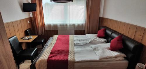 Standard Double or Twin Room room in Aspen