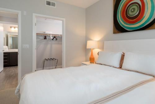 Churchill Living at Anton Menlo thumb 4