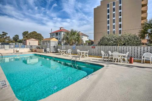 Myrtle Beach Condo, 1 Block to Ocean Shore!