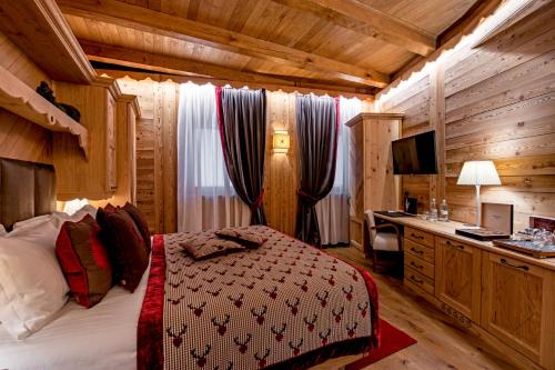Fiocco di Neve Relais & Spa - Tap to explore photos