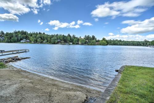 Picturesque Cottage with Sunroom on Ashmere Lake!