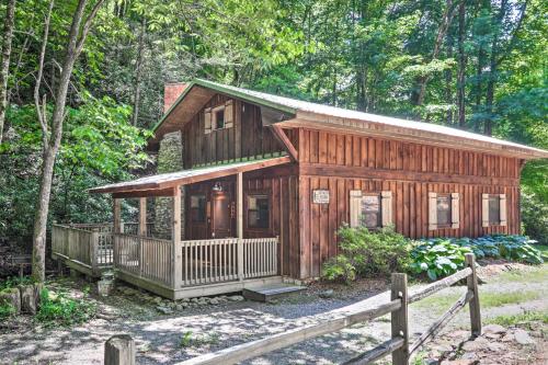 Creekside Smoky Mtn Paradise Less Than 1 Mi to Hiking Tennessee