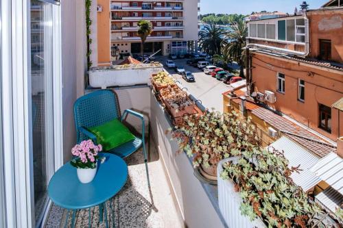 BAYSHORE APARTMENT