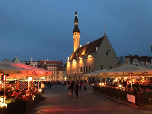 Old Town Main Square Apartments Tallinn