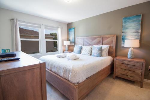 Pristine 4BR House nr Disney & Universal Studios! - image 6