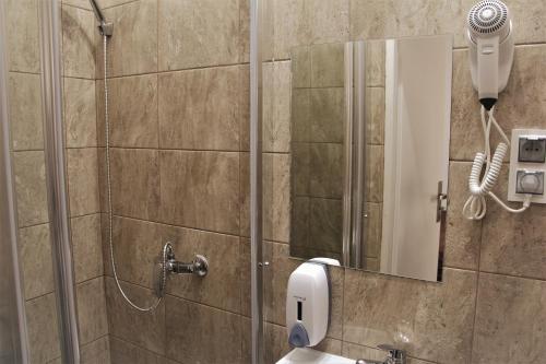 Double room, private bathroom