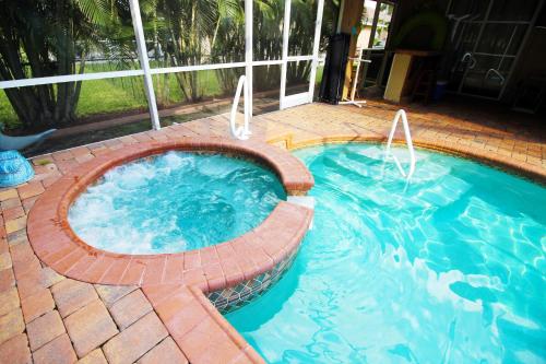 Holiday Home image 1