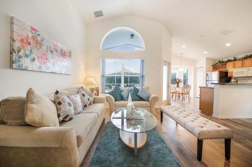 Four Bedroom Pool Home - 143 FL - VUSA in Davenport, USA