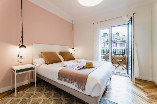 ZABALETA SUITE APARTMENT - image 11