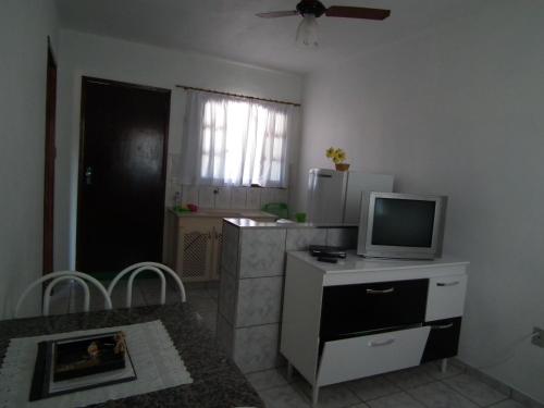 One-Bedroom Apartment image 10