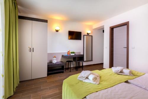 Panorama Blue Hotel - image 6
