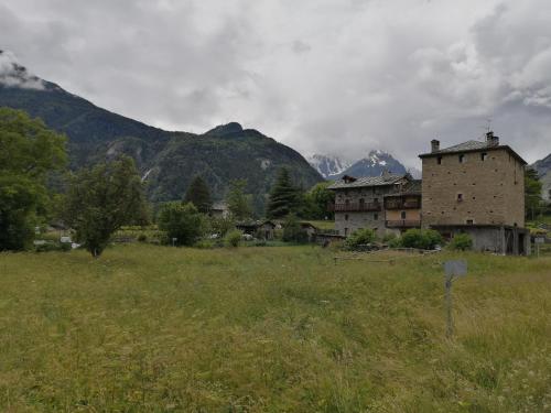 House L’amour dans les Montagnes by Holiday World - image 5