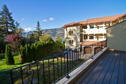 陽台/露台, 哥倫比亞峭壁別墅酒店 (Columbia Cliff Villas) in 胡德河