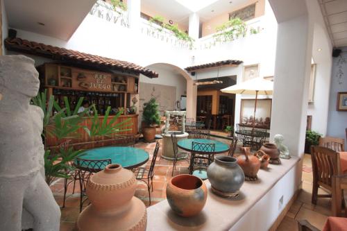 Exterior view of Hotel Maria Mixteca