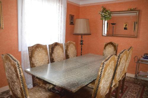 VILLA AUX PIEDS DES PYRENEES in Lourdes Városközpont