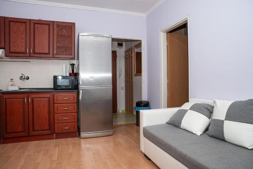 LOVELY ONE BEDROOM APARTMENT in 尼特拉