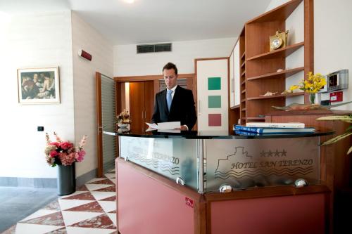 大堂, 聖托雷索酒店 (Hotel San Terenzo) in 萊里奇