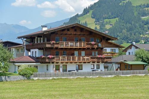 Ferienwohnungen Johanna in Schwendau, Österreich
