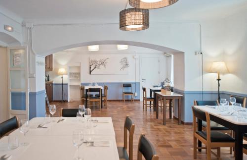 Étterem, Hostal la Salut de Terrades in Terrades