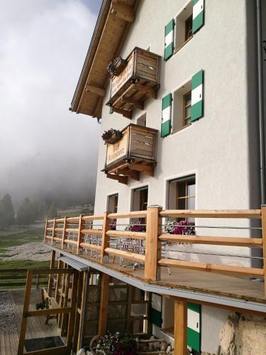 Rifugio Stella Alpina Spiz Piaz per escursionisti 4