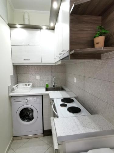 Lefkada SunCentral Apartments 5