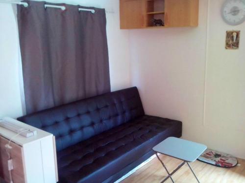 Bungalow de 2 chambres a Saint Maur avec jardin clos et WiFi a 6 km de la plage gîte à louer Châteaumeillant