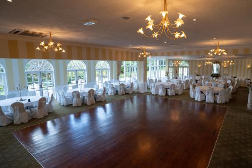 Innishannon House Hotel - image 10