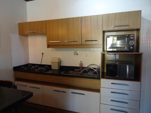Standard Quadruple Room image 6