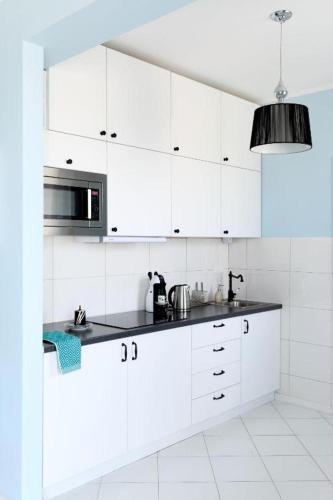 NotaBene Wola Apartment - image 7