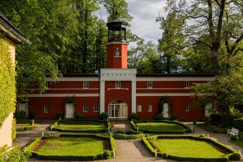 Hotel Palac Staniszow – Jelenia Góra, IA