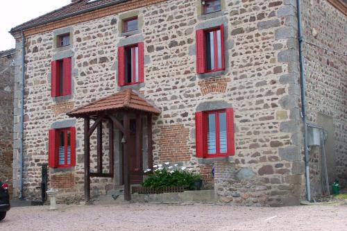 ChezPinleau gîte à louer Montaiguët-en-Forez