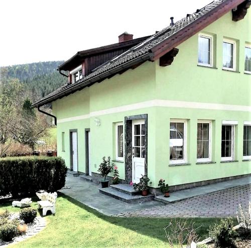 B&B Glödnitz - Ferienhaus Familie Lagler - Bed and Breakfast Glödnitz