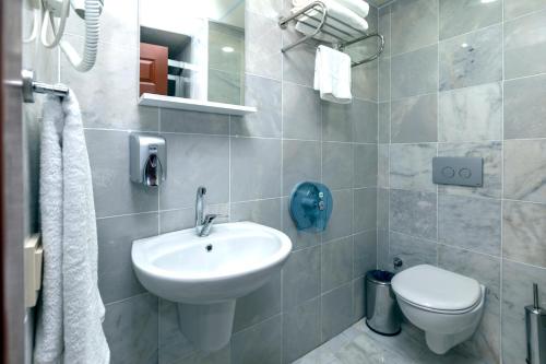 Pera Boutique Hotel - image 5
