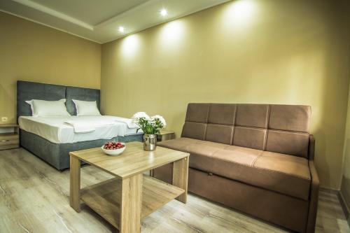 Бунгала Сън Сити in Санданскі