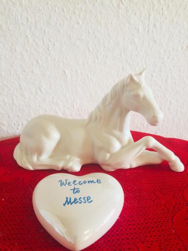 Welcome to Messe!-Two-Bedroom Apartment&Balcony 1.4km von Am Kronsberg entfernt