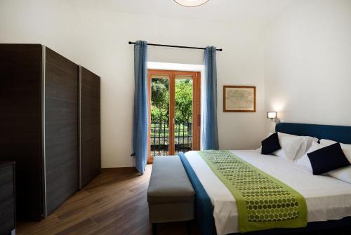 The Wanderlast Sorrento 2