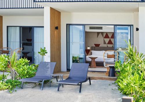 Download Muebles crosley perchero junto al mar For iPhone
