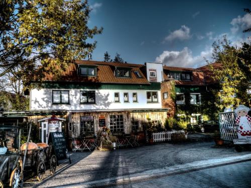 Oma's Küche & Quartier – Binz, PA