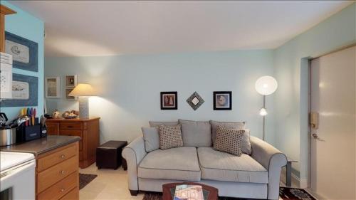 DWL - 14 - Driftwood Landing condo - image 3