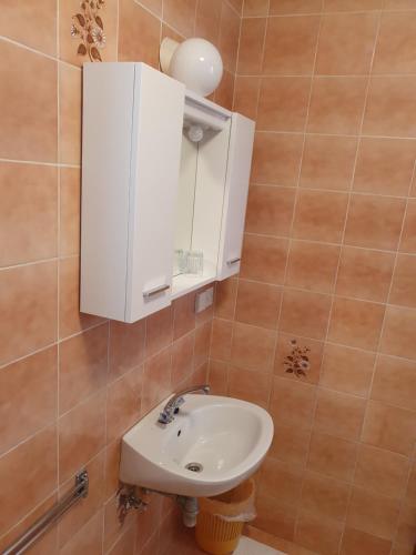  Rooms Ruža in Rab