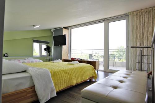 Nzeb Villa in Kato Achaia