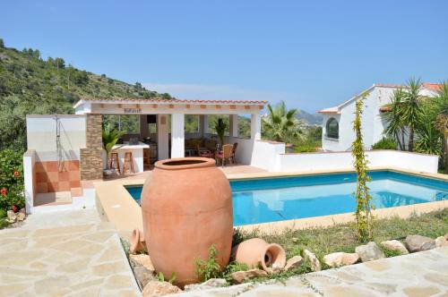  Casa Jiby, Unterkunft in Llosa de Camacho