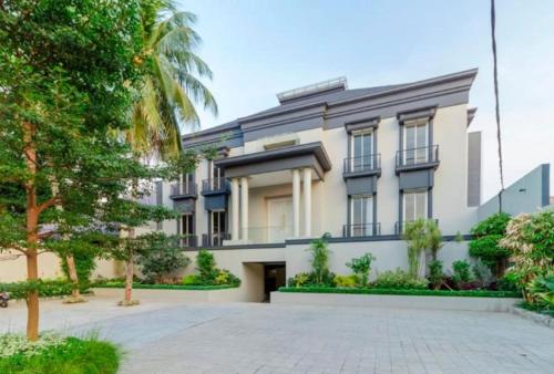 Photo - Home 899 Patal Senayan